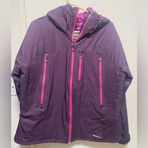 Eddie Bauer packable puffer jacket